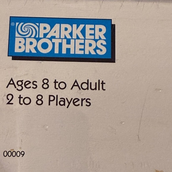 Hasbro Monopoly Board Game 1999 Version New Sealed In Box - Picture 5 of 7